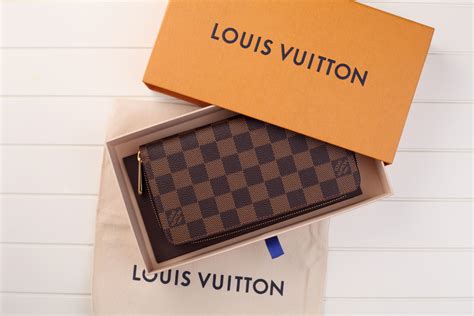 codice louis vuitton portafoglio
